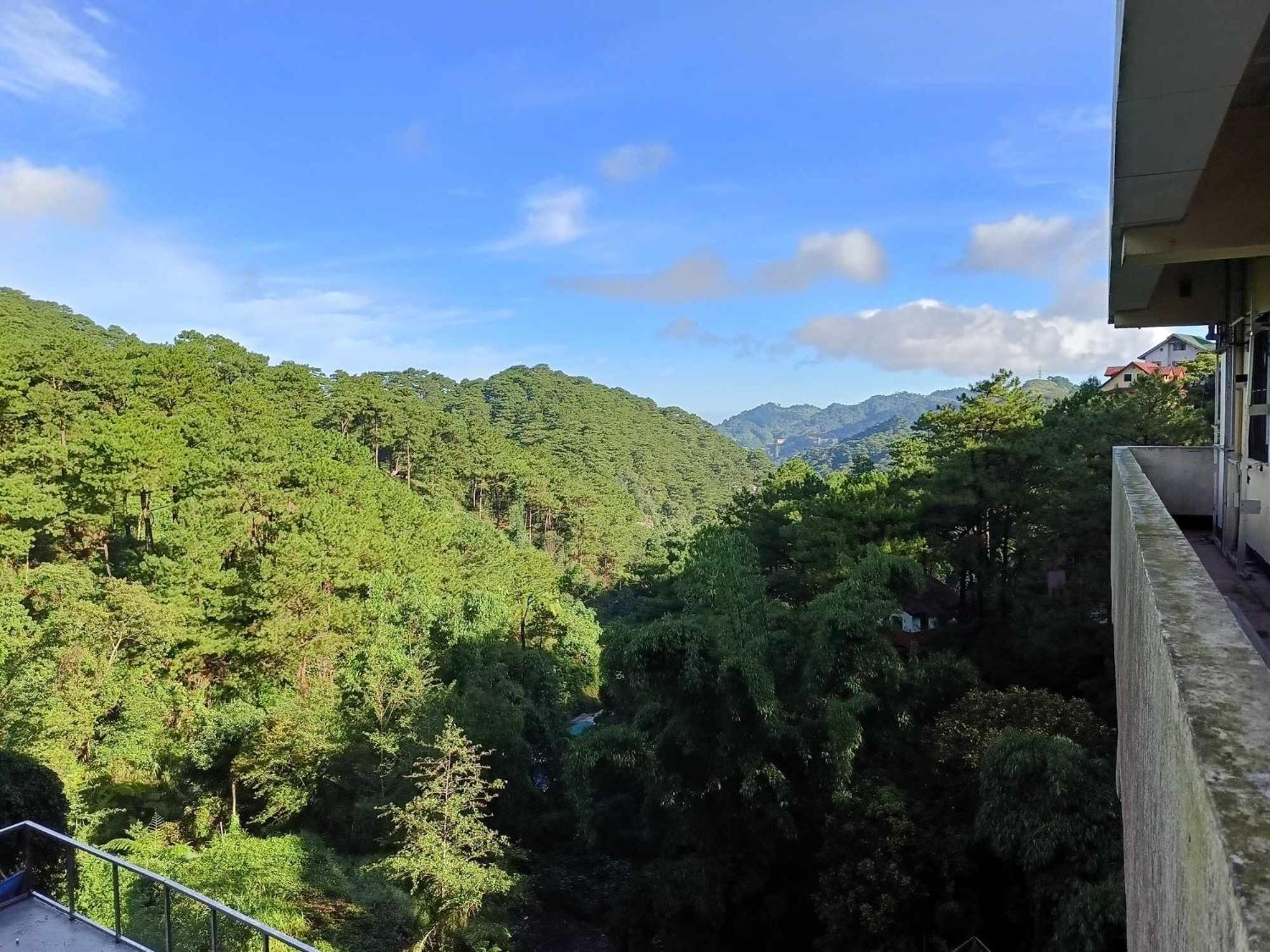 Misty Hills Aparthotel Baguio City Exteriör bild