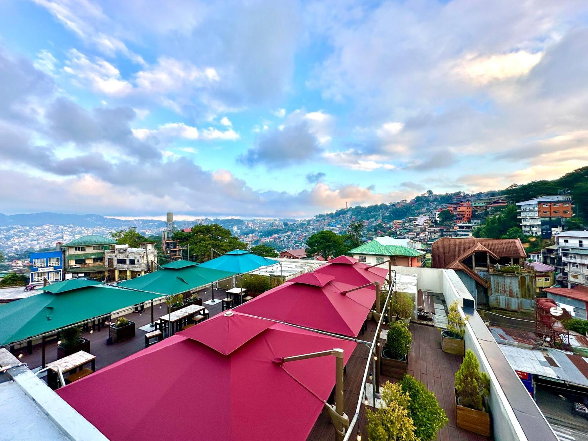 Misty Hills Aparthotel Baguio City Exteriör bild