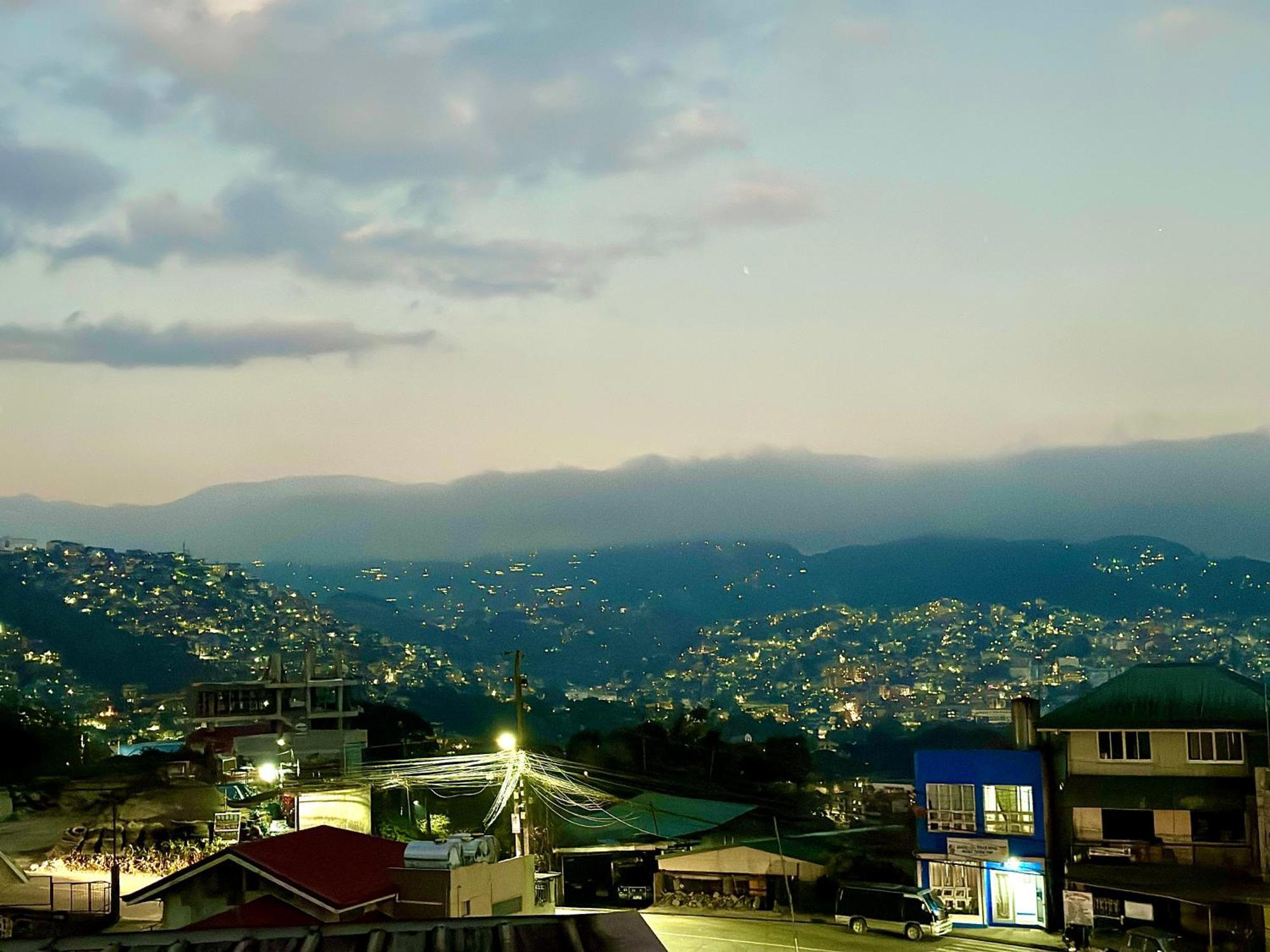 Misty Hills Aparthotel Baguio City Exteriör bild